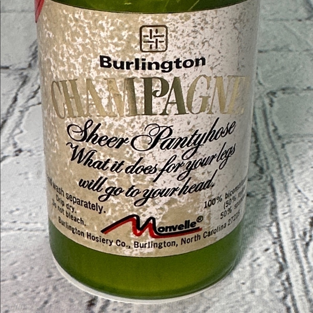 Burlington Champagne Bottle Novelty Sheer Pantyhose Black Medium 115lbs-140lbs - Picture 2 of 8